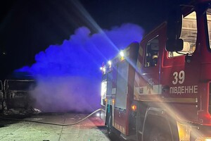 Вечірній удар по Одещині: зросла кількість жертв і травмованих, серед поранених пасажири автобуса фото 1