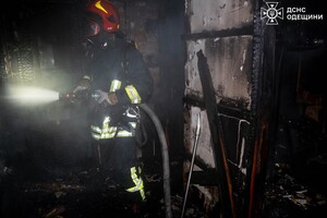 В Одесі горіла багатоповерхівка: декілька мешканців загинули фото 7