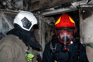 В Одесі горіла багатоповерхівка: декілька мешканців загинули фото 11