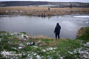 Гибель на реке: в Одесской области провалился под лед мужчина фото 4