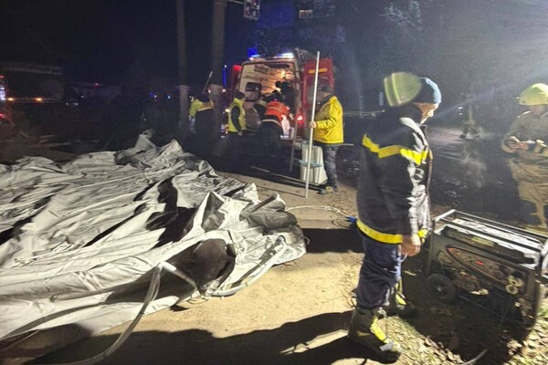 В Одессе БпЛА попали в многоэтажки: среди пострадавших дети, в том числе младенец фото 6