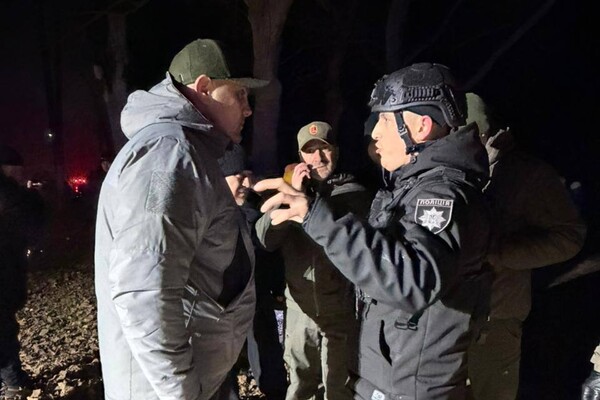 В Одессе БпЛА попали в многоэтажки: среди пострадавших дети, в том числе младенец фото 7