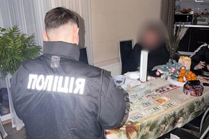 Инвалидность за 1 600 долларов: в Одессе задержали заведующую отделением больницы фото 2