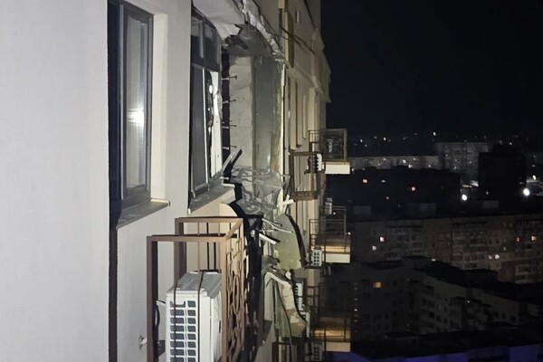 РФ завдала удару по багатоповерхівці в Одеському районі: постраждав чоловік фото 10