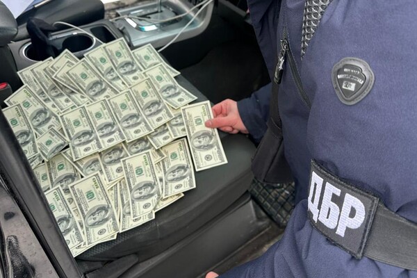 В Одесской области разоблачили чиновника учебного центра: что он натворил фото