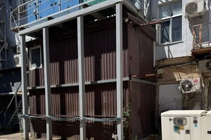 Нелегальні кав'ярня та майстерня в зоні ЮНЕСКО в Одесі: іноземця судитимуть за привласнення землі фото 2