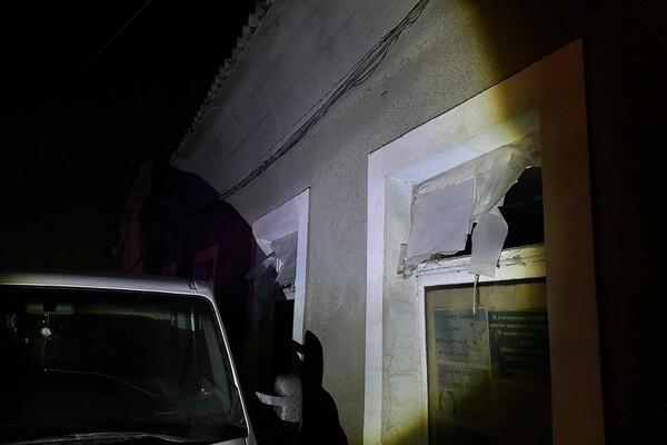 Ночной обстрел Одессы: под ударом оказался промышленный объект фото 13