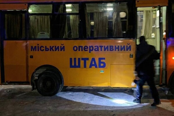 Масований дроновий обстріл Одеси: під ударом опинилися житлові будинки (оновлено) фото 13