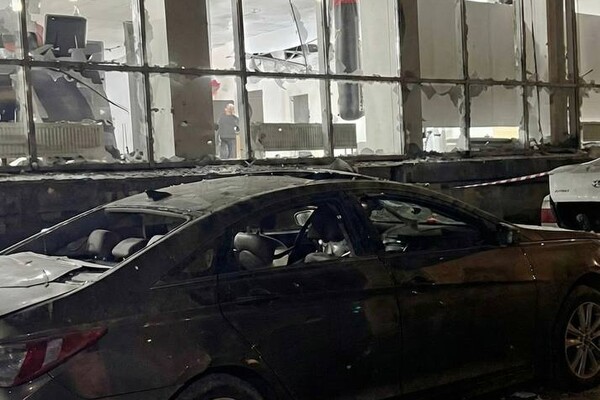 Масований дроновий обстріл Одеси: під ударом опинилися житлові будинки (оновлено) фото 16