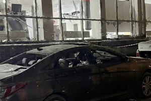 Масований дроновий обстріл Одеси: під ударом опинилися житлові будинки (оновлено) фото 16