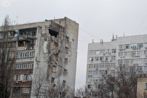 Одессу атаковали ударные БпЛА: под обстрелом оказался объект инфраструктуры, есть постраждавший (обновлено) фото 27