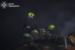 Дроновий удар по будинку в Одесі: під завалами виявили тіло жінки фото 4