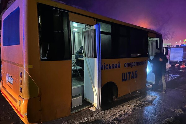 Дроновий удар по будинку в Одесі: під завалами виявили тіло жінки фото 13