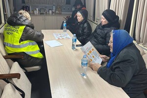 Дроновий удар по будинку в Одесі: під завалами виявили тіло жінки фото 14