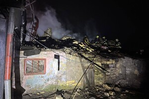Дроновий удар по будинку в Одесі: під завалами виявили тіло жінки фото 20