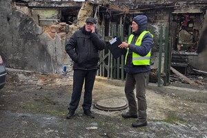 Зазнали пошкоджень будинки та навчальний заклад: подробиці нічного обстрілу Одеси (оновлено) фото 25