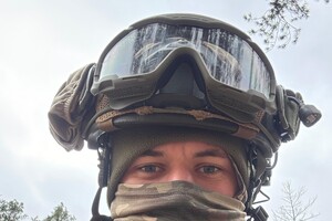 Майже 2,5 місяця стримував ворога під Торецьком: історія бійця стрілецького батальйону поліції Одещини фото