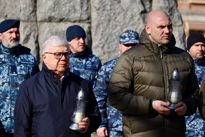 Память будет жить: на Аллее Героев в Одессе появились новые имена фото 5