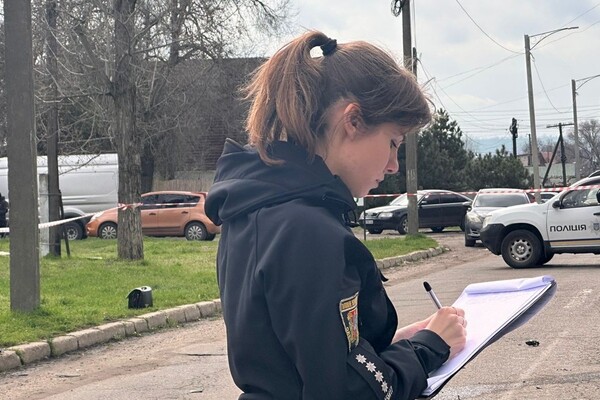 На Одещині сталася ДТП зі стріляниною: постраждала жінка фото 2