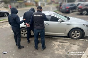 Справа на три тисячі доларів: на Одещині викрили скандальну схему за участю працівника ТЦК фото