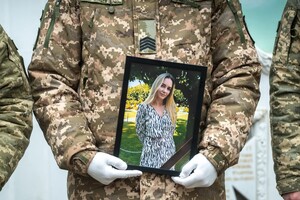 Дворічна дівчинка та прикордонниці: що відомо про жертв обстрілу Одеси 6 квітня фото 16