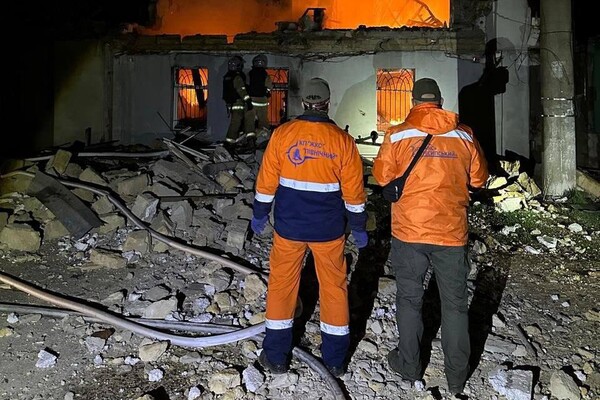 Ночной удар по жилому сектору Одессы унес жизни нескольких человек фото 7