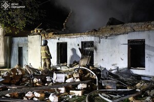 Ночной удар по жилому сектору Одессы унес жизни нескольких человек (обновлено) фото 32