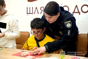 Писанки и национальные традиции: в Одессе ювеналы устроили Пасху для детей-ВПЛ фото 5