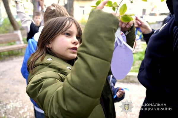 Писанки и национальные традиции: в Одессе ювеналы устроили Пасху для детей-ВПЛ фото 8