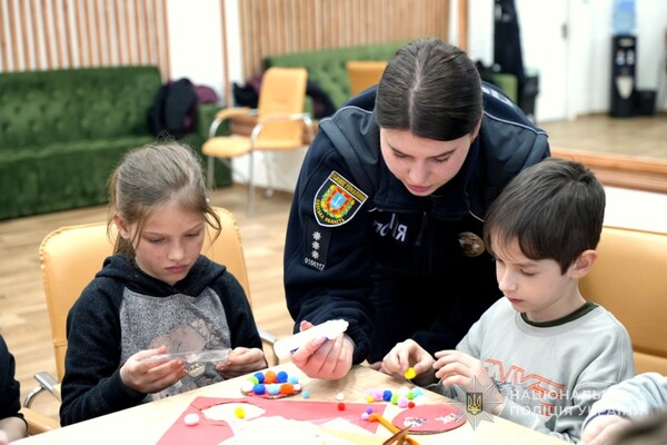Писанки и национальные традиции: в Одессе ювеналы устроили Пасху для детей-ВПЛ фото 14