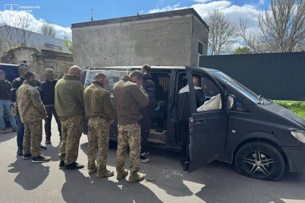 Спецоперація зі стріляниною: подробиці затримання працівників ТЦК та СП в Одесі фото 3