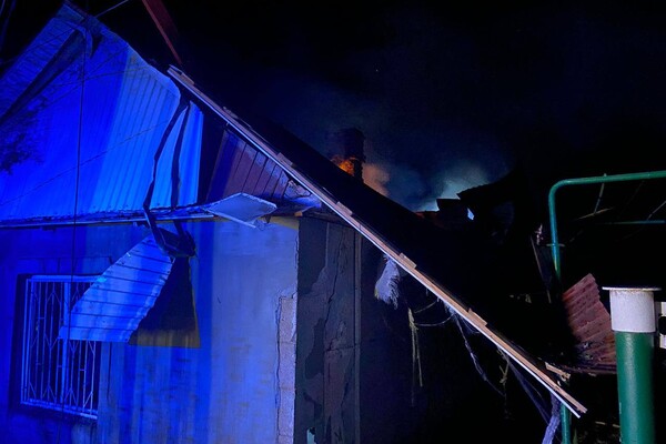 РФ завдала ударів по Одещині: постраждали люди, загорілося судно фото 1