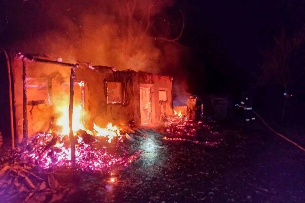 РФ завдала ударів по Одещині: постраждали люди, загорілося судно фото 2