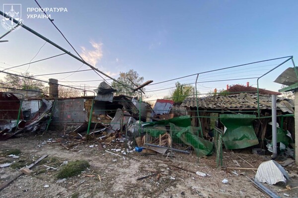 РФ завдала ударів по Одещині: постраждали люди, загорілося судно фото 7