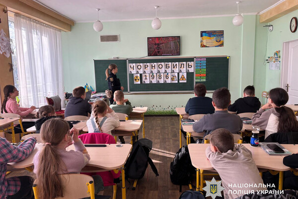 Годовщина аварии на Чернобыльской АЭС: полицейские Одесчины почтили память ликвидаторов фото 7