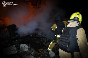 РФ ударила по судну та резервуарах з олією на Одещині: постраждала людина фото