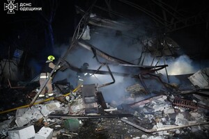 РФ ударила по судну та резервуарах з олією на Одещині: постраждала людина фото 4