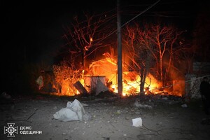 РФ ударила по судну та резервуарах з олією на Одещині: постраждала людина фото 9