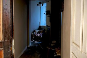 Почти полтора десятка пострадавших: что известно о последствиях ночного удара по Одессе фото