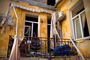 Почти полтора десятка пострадавших: что известно о последствиях ночного удара по Одессе фото 11