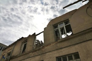 РФ завдала удару по будинках, дитсадку та школах Одеси: постраждали десятки людей фото