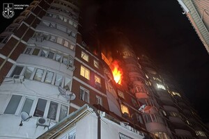 РФ завдала удару по будинках, дитсадку та школах Одеси: постраждали десятки людей фото 6