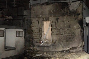 РФ обстреляла жилые дома в Хаджибейском районе Одессы: пострадали люди фото 12
