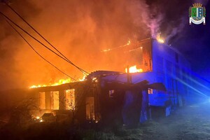 Ночной обстрел Одесчины: россияне снова ударили по портовой инфраструктуре фото 1