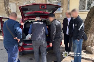 Гроші за доступ до сесії: в Одесі офіцер вишу вимагав хабарі в курсантів фото 5