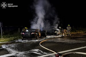 В Одесском районе после ДТП горели автомобили: погиб человек, есть пострадавшие фото 4