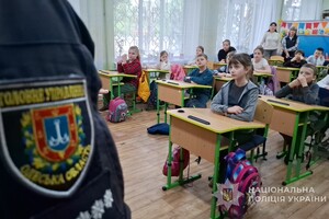 Школу на Одесчине посетил мобильный класс: чему учили детей фото 1