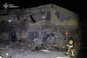 РФ завдала балістичного удару по Одесі: є загиблий і постраждалі фото 4