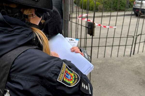 Вибухівка на дверцях: в Одесі хотіли підірвати автівку підприємця фото 1
