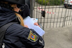 Вибухівка на дверцях: в Одесі хотіли підірвати автівку підприємця фото 1